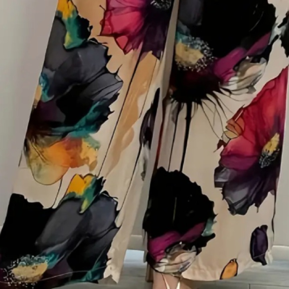 Floral Print Two-Piece Set (silky material - never worn) - Picture 3 of 3